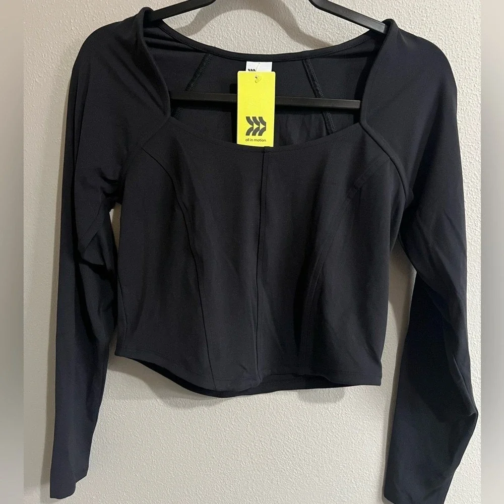 All in Motion Womens Everyday Soft LS‎ Crop Tee Black Sweetheart Neck M NWT